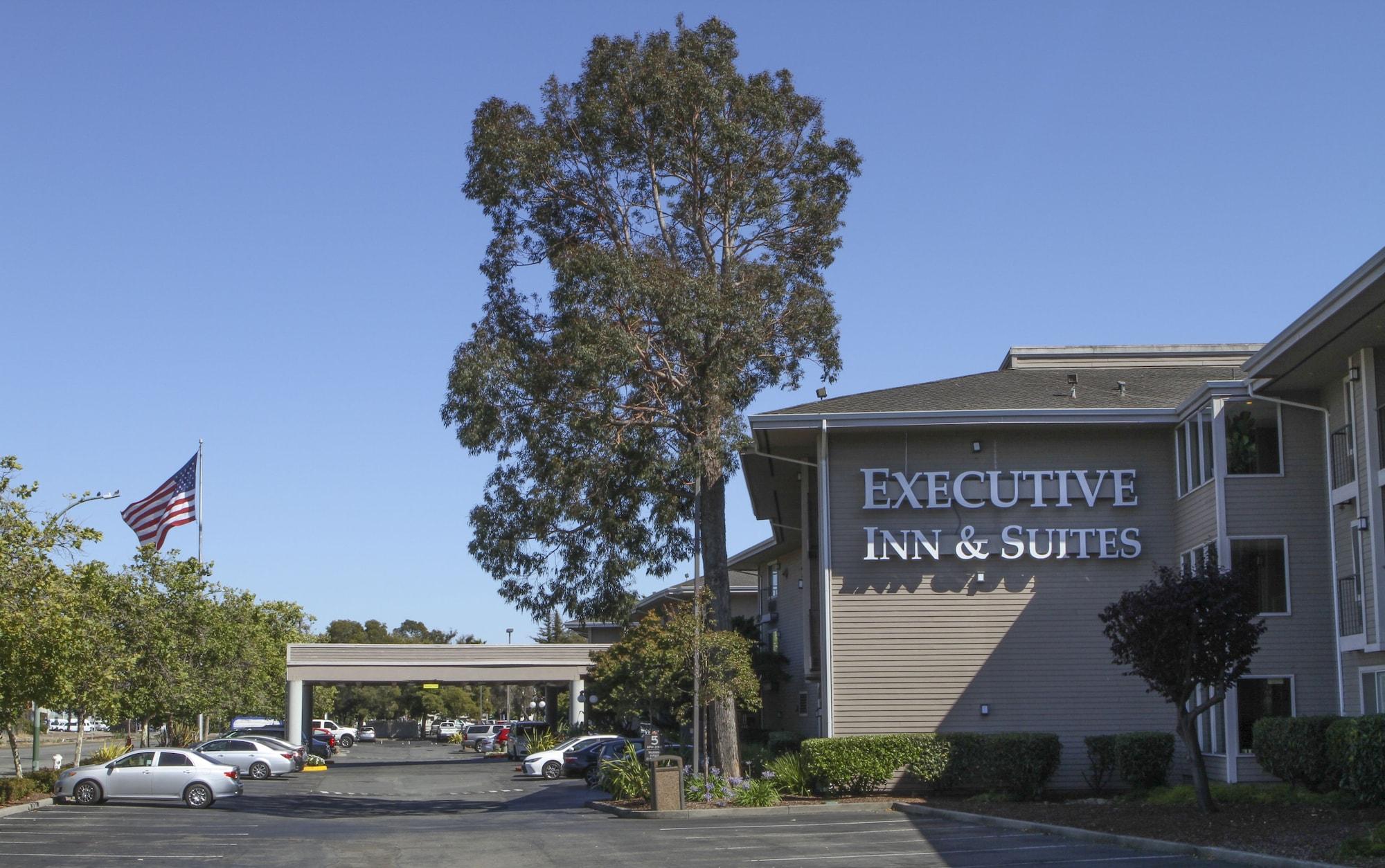 Executive Inn & Suites Oakland Esterno foto